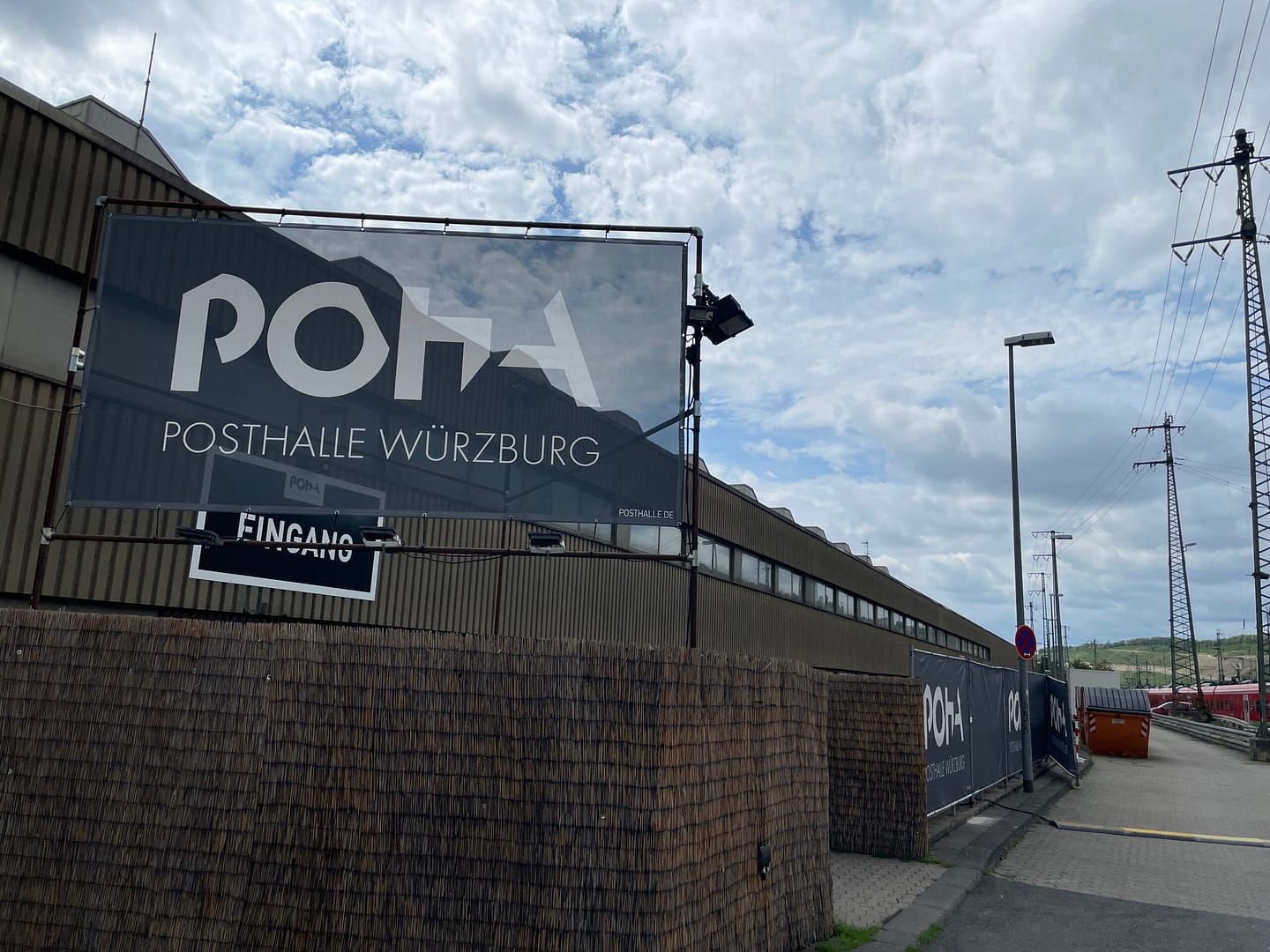 Read more about the article Posthalle